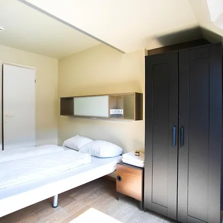 St Christopher's At The Bauhaus Hostal *