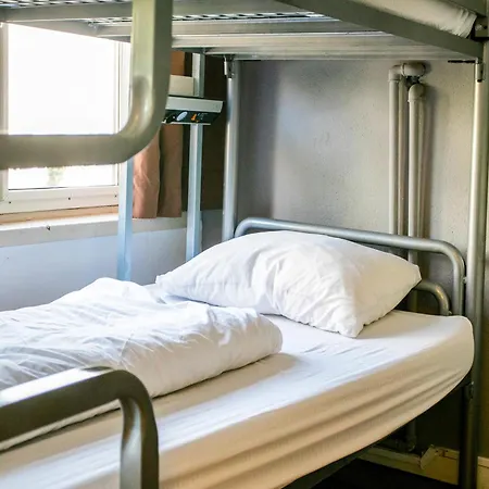 Hostal St Christopher's At The Bauhaus Brujas