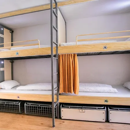 Hostel St Christopher's - The Bauhaus Bruges